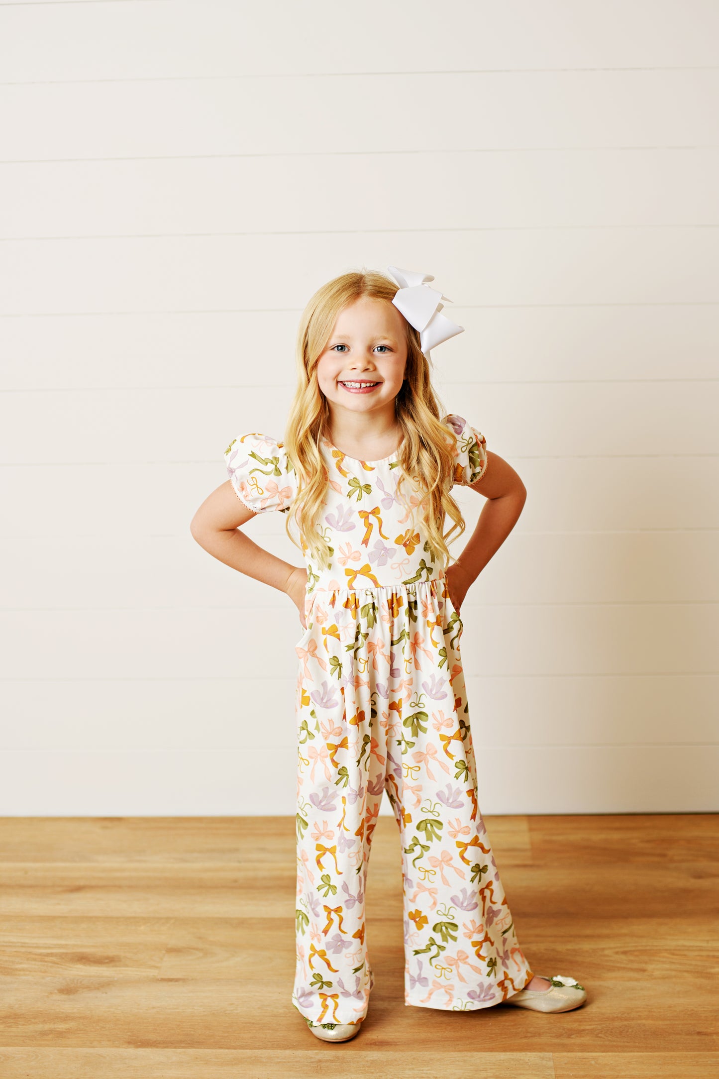 Bow Pocket Jumper