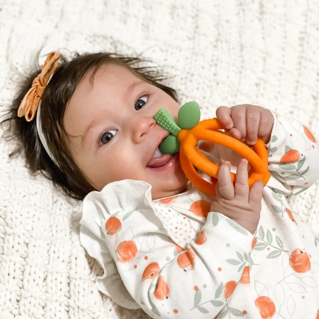 Bitzy Biter Teething Ball