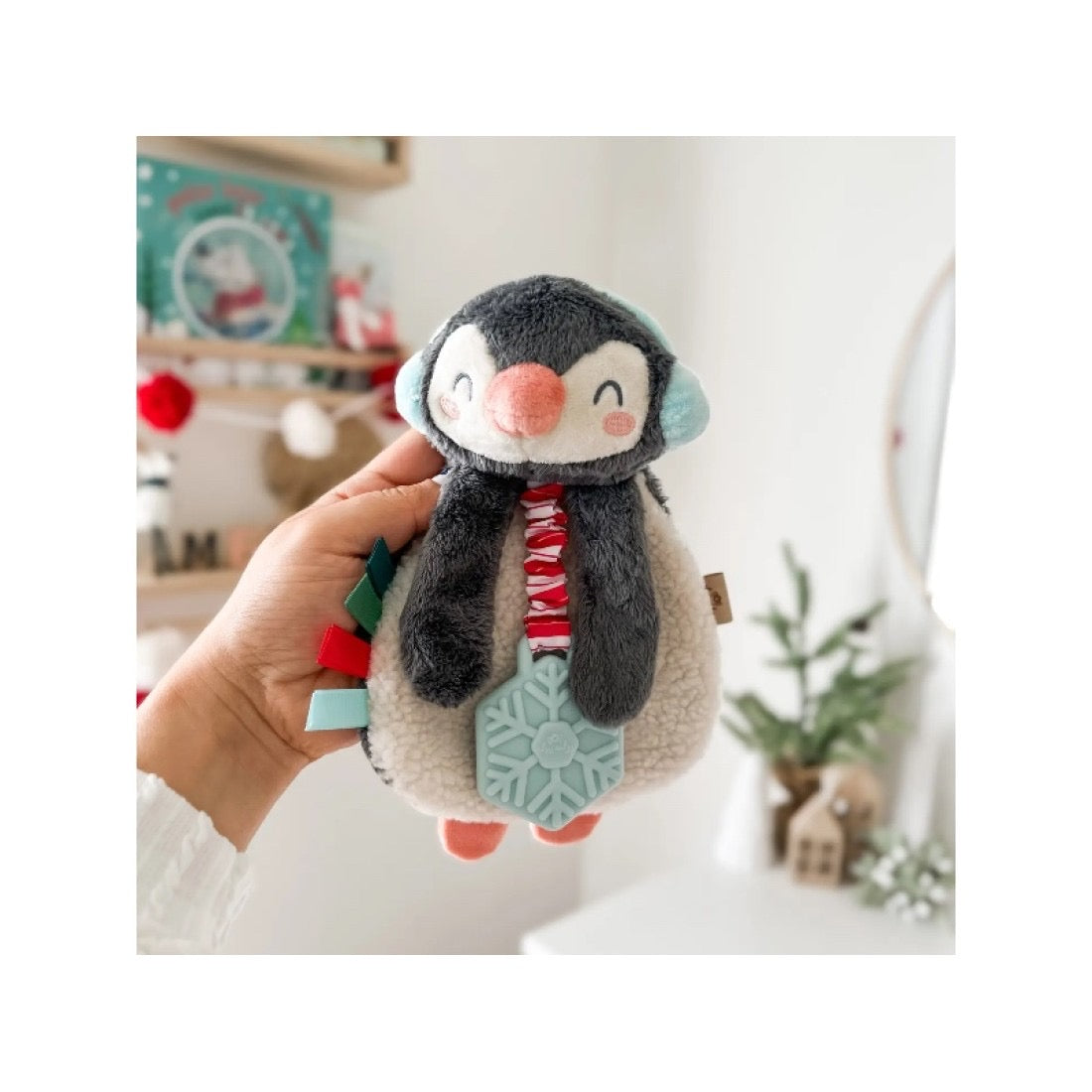 Holiday Penguin Itzy Lovey-Penguin