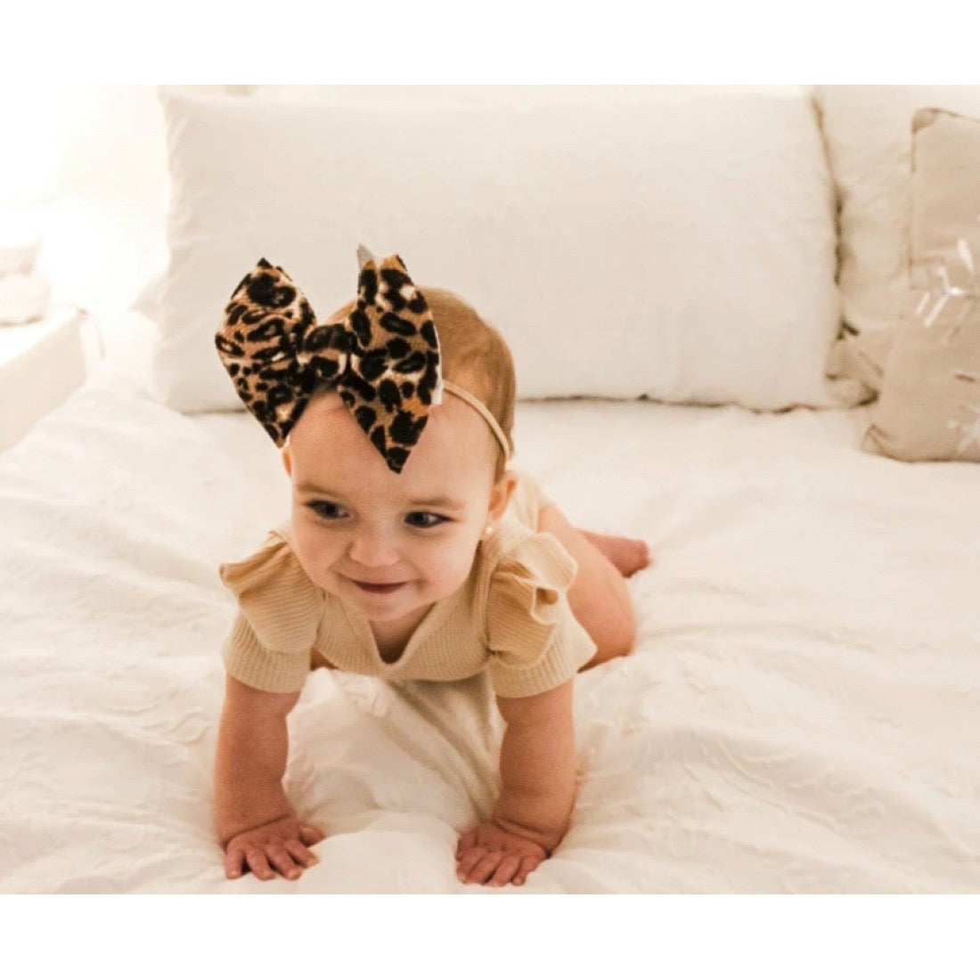 Leopard Chandler Bow on Nylon