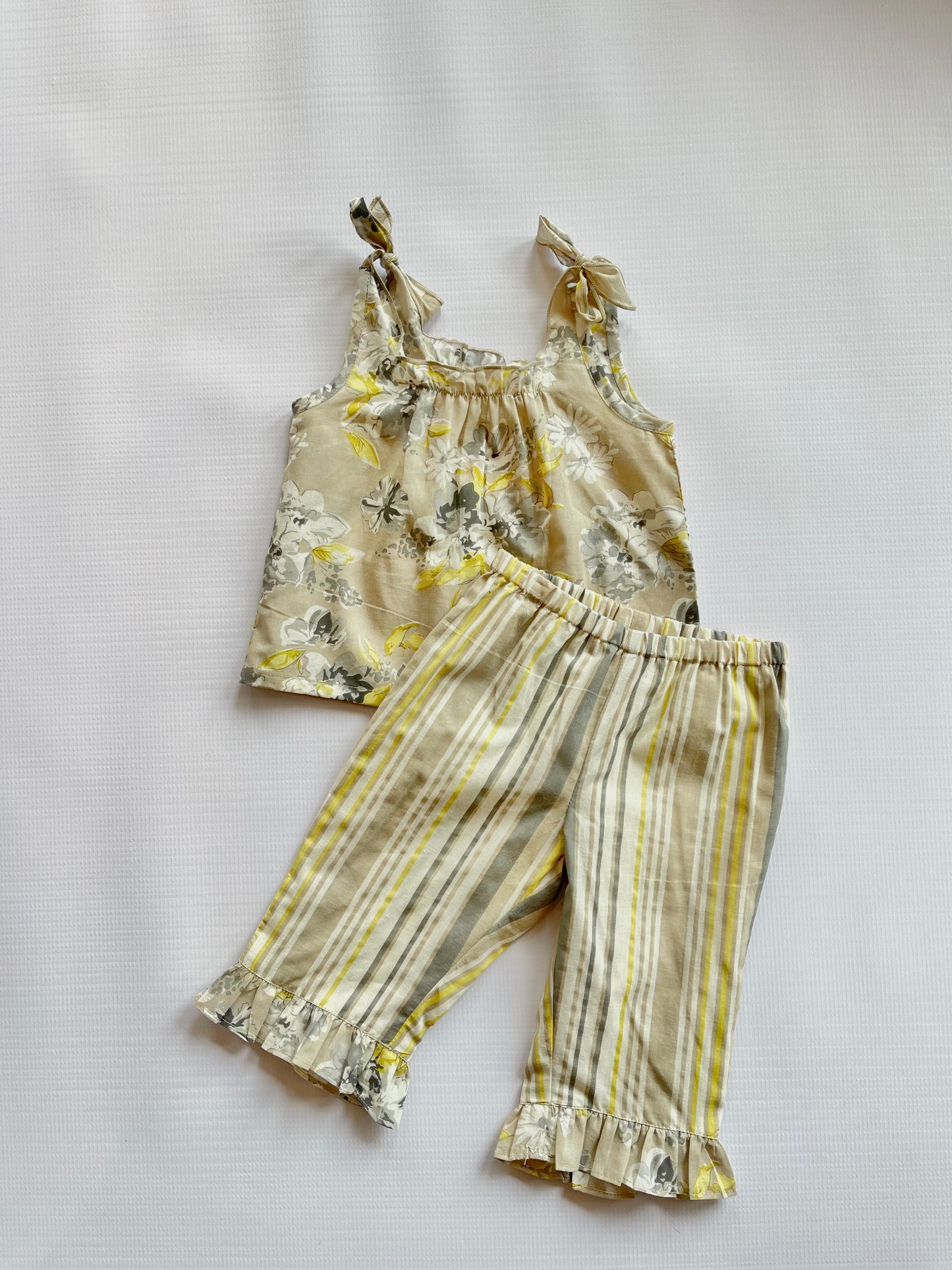 Gray/Taupe Floral Pant Set