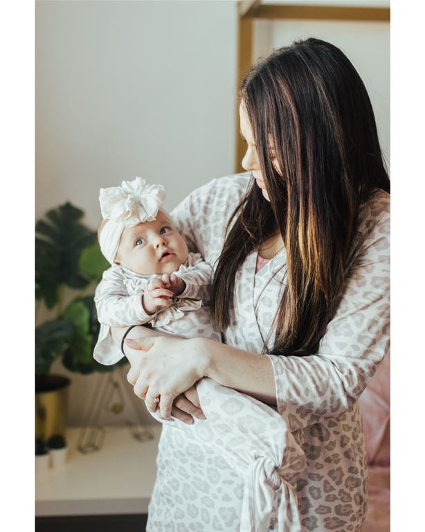 Natural Leopard Mom Robe