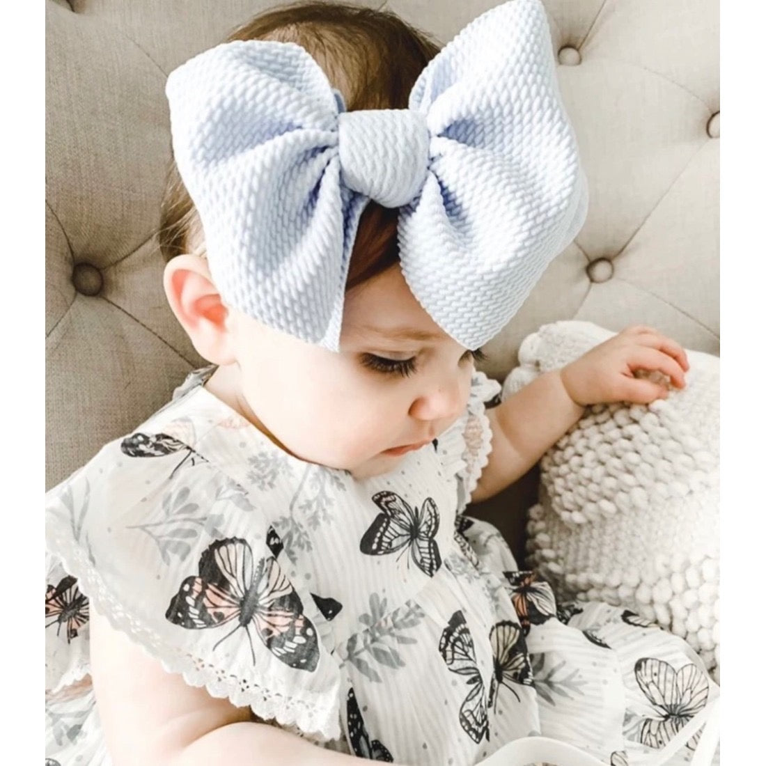 White Chandler Bow on Nylon