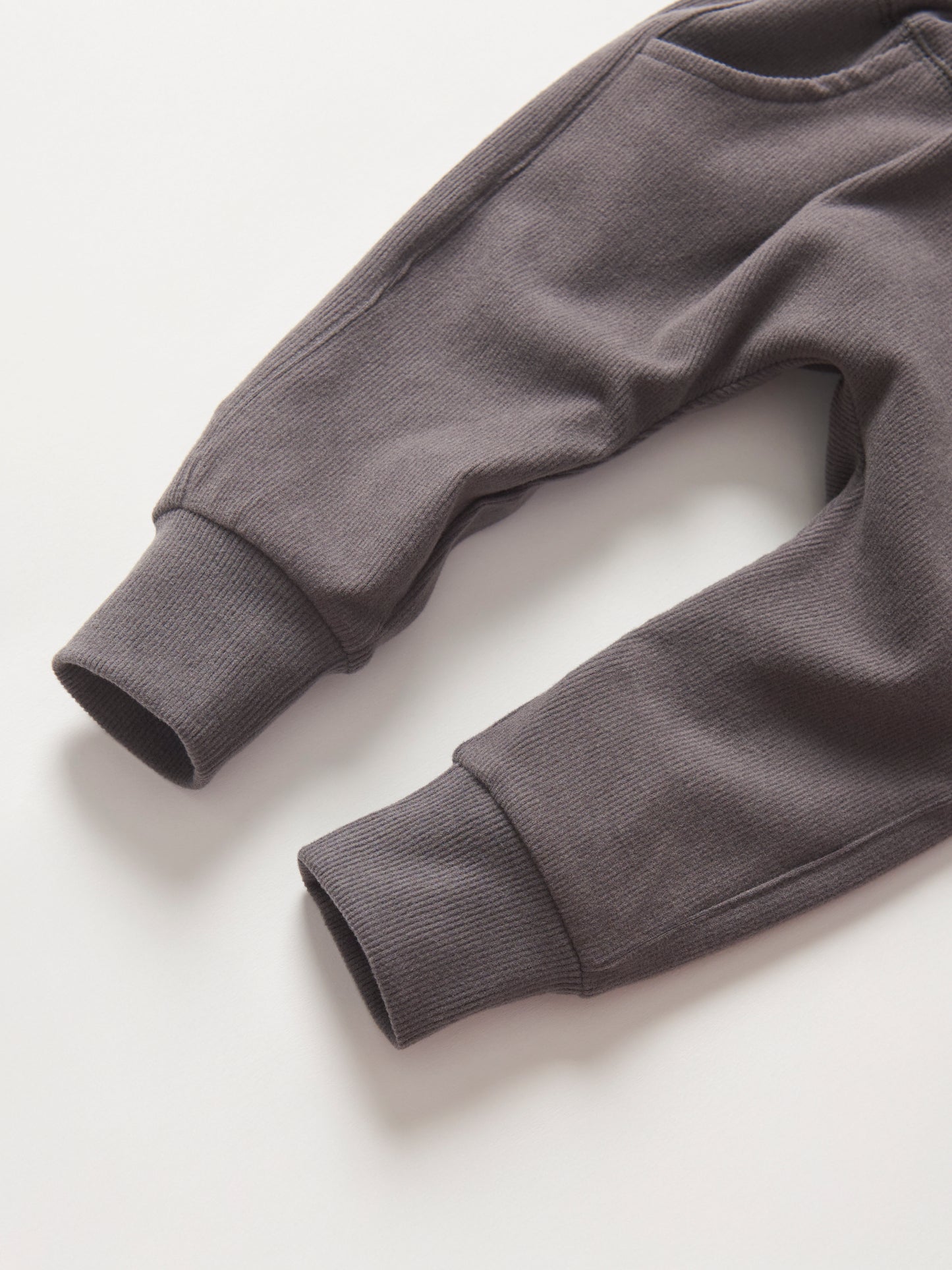 Ribbed Jogger-Graphite
