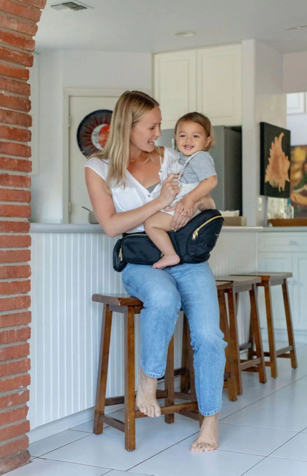 Tushbaby Hip Carrier-Black + Gold