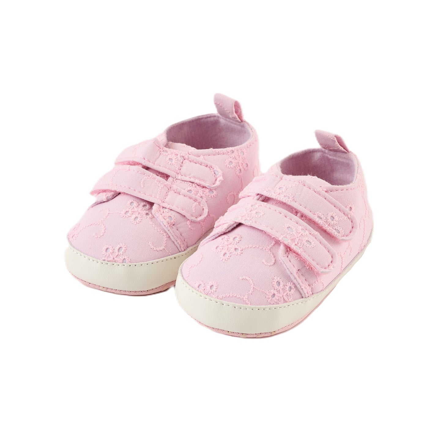 Eyelet Sneaker Gift Set